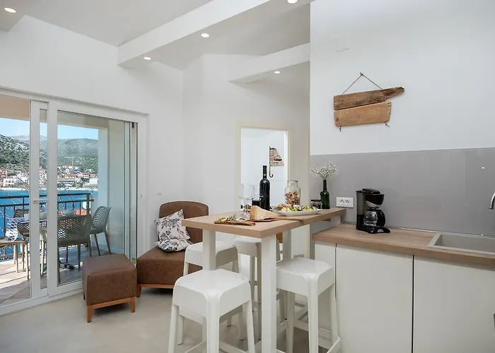 Arka Trogir - Appartement *