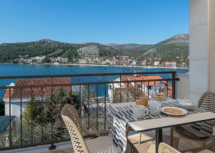 Arka Trogir - Appartement Seget Vranjica