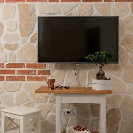 Arka Trogir - * סגט ווראנייצה