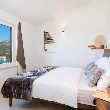 Arka Trogir - סגט ווראנייצה