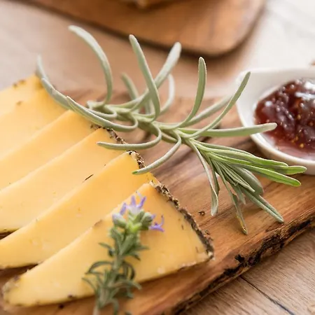 Arka Trogir - * סגט ווראנייצה