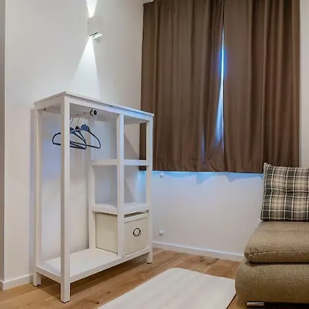 Arka Trogir - * סגט ווראנייצה